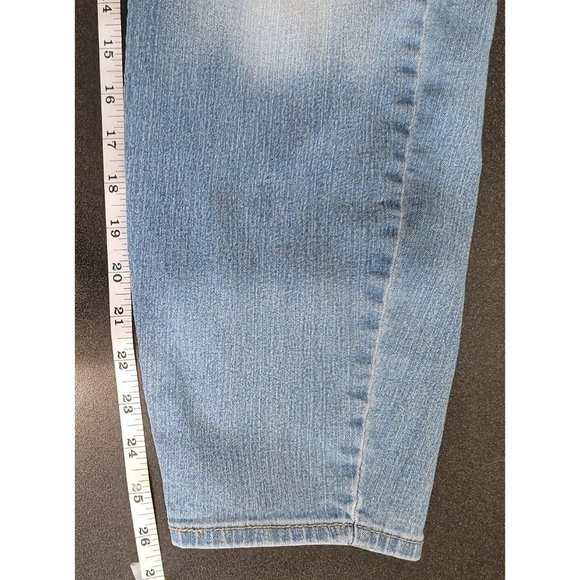 Levi's Strauss Gold Women's 38W X 30L Blue Light Wash Denim Mid Rise Skinny Jean - Picture 10 of 14
